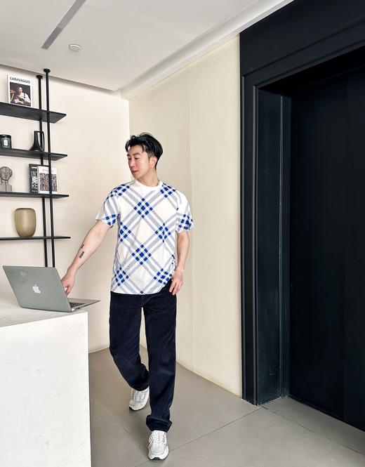 B家 新款蓝格纹印花T恤（JN） 商品图1