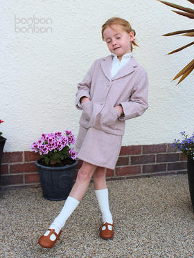 女童精致羊毛套装