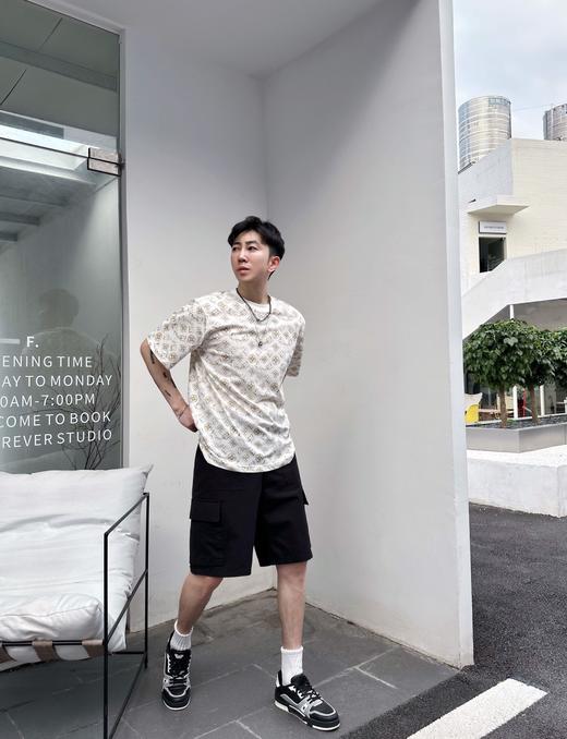 驴家 满印老花T恤蓝黑色➕杏色👍两个色都很洋气(JN) 商品图1