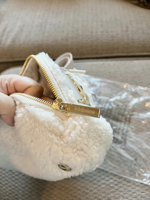 好折！lululemon 泰迪熊羊羔毛Everywhere 1L腰包胸包 商品图3