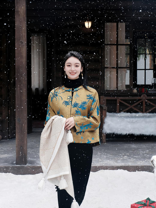 盛唐牡丹| 琥珀黄底色真丝漳绒外套-钉珠款(钉珠花纹随机） 商品图7