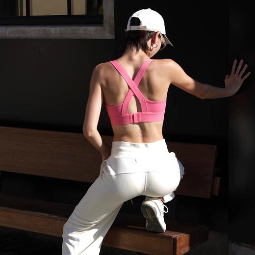 【147元任选3件】跃牌【蚂蚁运动】系列 固定杯运动内衣防震聚拢背心式瑜伽背心X1363（活动产品，收货7天内支持退换） 商品图1