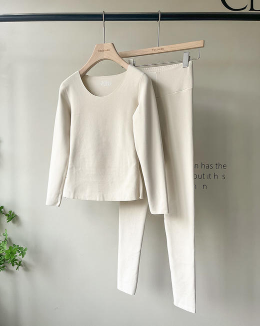 现货 THS 12.16-无 lap家 女士护宫发热保暖修身保暖内衣套装3色 BP218 商品图3