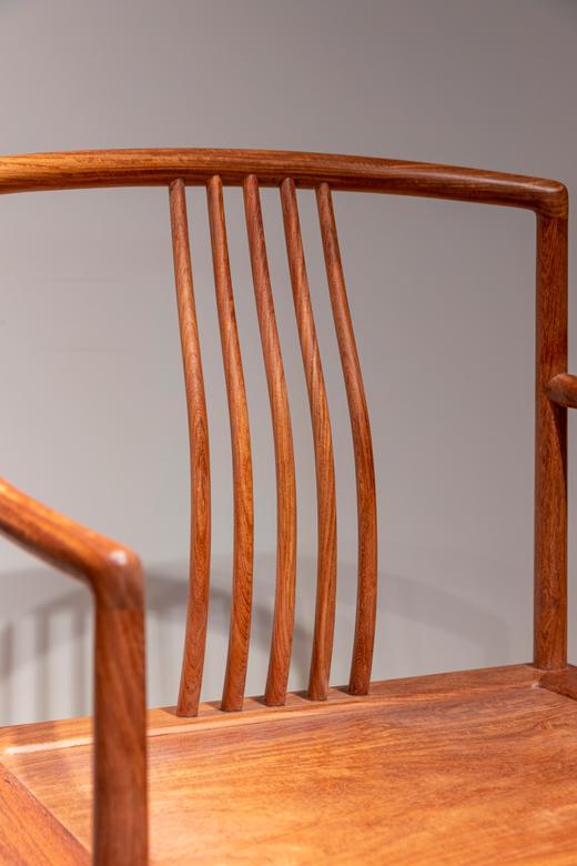 红桥红  家具严选  缅甸花梨(大果紫檀）  【罗锅枨 矮梳背椅 三件套】 商品图2