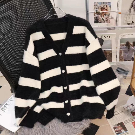 爱心扣水貂开衫 商品图1