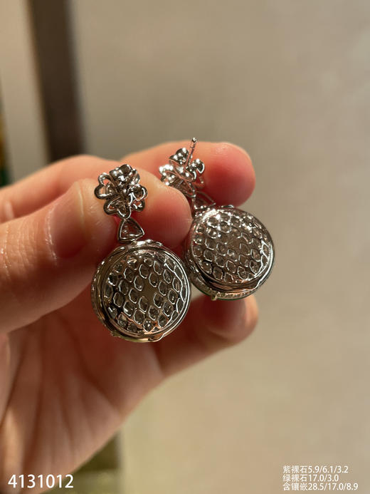 老坑艳绿平安扣耳坠【4131012】具体价格微信咨询 商品图8