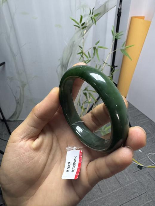 和田玉碧玉猫眼手镯~玉美人菲菲传世手镯 商品图0