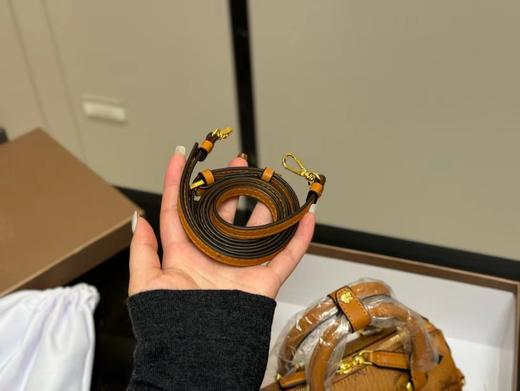 B121523时尚百搭印花单肩斜挎手提mini波士顿枕头包 商品图10