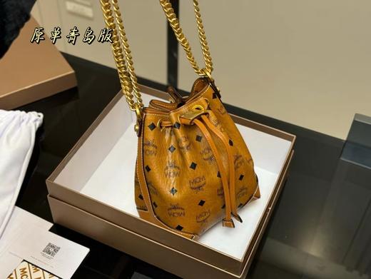 B121524小包包大容量水桶包新款还可以斜挎哦超洋气的一款 商品图1