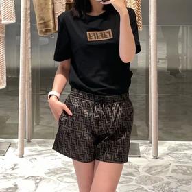 F家 麂皮重工刺绣贴片T恤（JN）