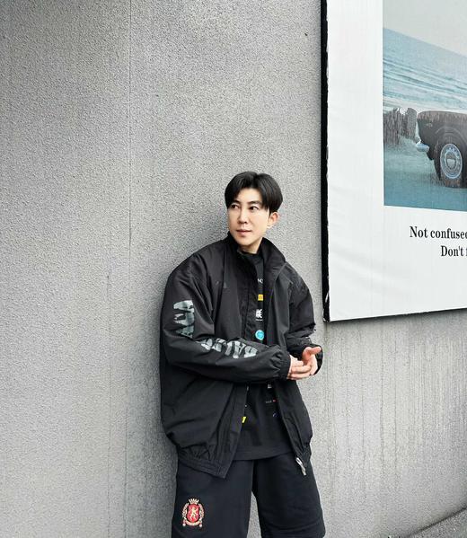 B家 手臂大字母 运动府绸夹克外套（JN） 商品图2