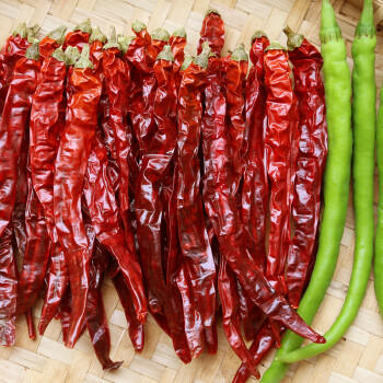 爱蜀味二荆条辣椒80g 罐装 正宗四川辣椒 香辣长干海椒 微辣特香干辣椒 /粮油调味 /调味品 /基础香辛料 商品图6