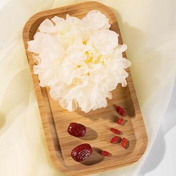 猫千岁即食银耳羹礼盒220ml*6瓶 银耳红枣枸杞汁非干货速食早餐饮品送礼 /粮油调味 /南北干货 /菌菇干货 商品图4