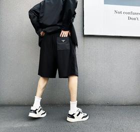 P家 万能搭配款拼接口袋三角标短裤！（JN）