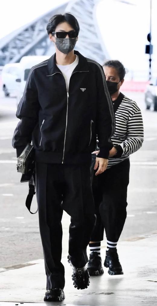 中性款內絨運動外套 ( 00666 ) 商品图1