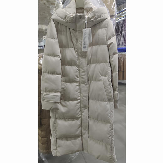 西贝伦羽绒服S27D6967 商品图3