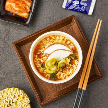 不倒翁韩国进口 微辣金拉面65g*3杯装 夜宵懒人速食方便面桶装 韩式泡面 /粮油调味 /方便食品 /方便面 商品图3