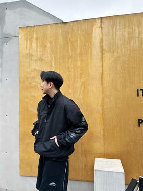 B家 手臂大字母 运动府绸夹克外套（JN）