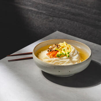 不倒翁韩国进口 奥多吉 OTTOGI 高筋面条挂面 900g 传统细面 素面速食 /粮油调味 /方便食品 /方便面 商品图1