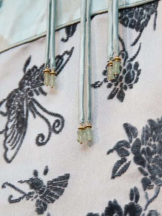 盛唐牡丹|蝶恋花漳缎花扣坎肩 商品图3