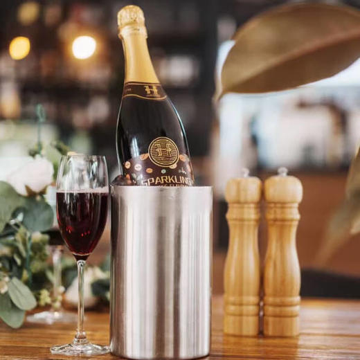 澳大利亚进口赫尔斯顿咖啡口味脱醇零酒精含汽红葡萄汁 整箱750ml*6瓶包邮 商品图2