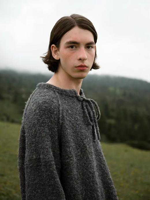 Evistub/E-4QMY729/羊毛混纺绞花复古保暖弹力宽松套头系带圆领毛衣 商品图2