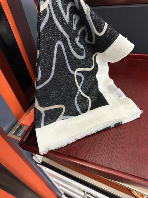 香奶奶2024新款银丝围巾【星星】(TL) 商品图1