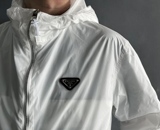 P家 新款三角标志连帽外套（JN） 商品图1