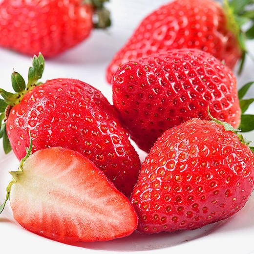 【四川好物】大凉山奶油草莓  1.4斤/2.4斤/3斤/4.5斤  京东/顺丰直达 商品图2