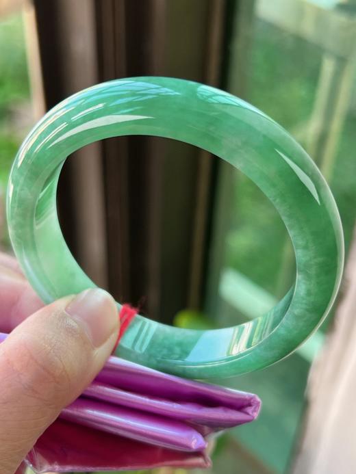 57正圈翡翠手镯 商品图0