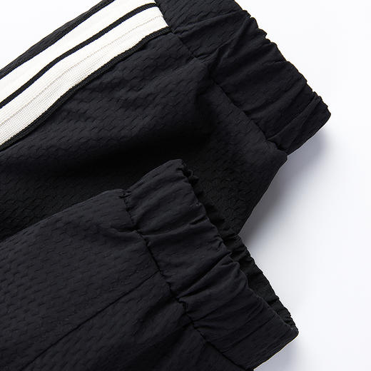 【断码清仓】HX 冬季短款立领薄棉服S112444392101 商品图8