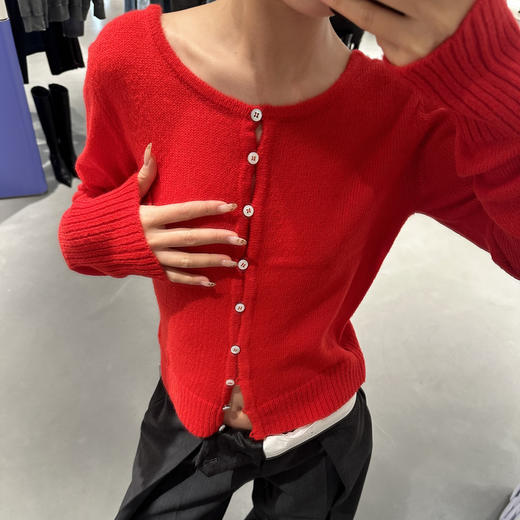 lost in echo2025春夏新款红色马海毛轻薄修身打底针织开衫上衣女 商品图4