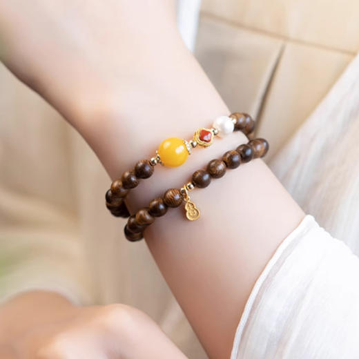 【经典】沉香木天然蜜蜡双圈手串6mm  奇楠木质串珠手链南红转运珠琥珀珠串带证书 商品图4