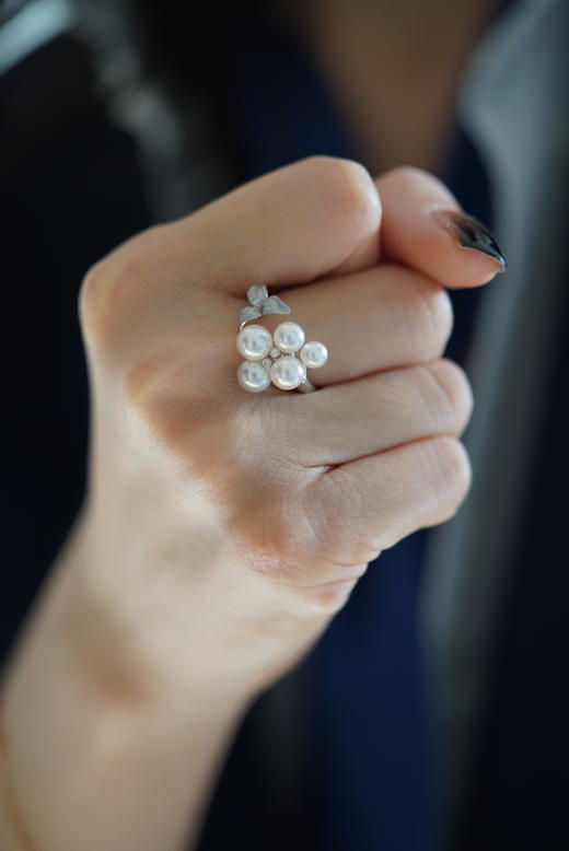 Akoya浅浅灰戒指「大葡萄+三叶草」 商品图2