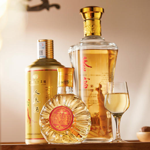 贵州茅台集团X香港天葆堂人参酒，使用五年茅台陈酿作为基酒，辅以人参精华 商品图0