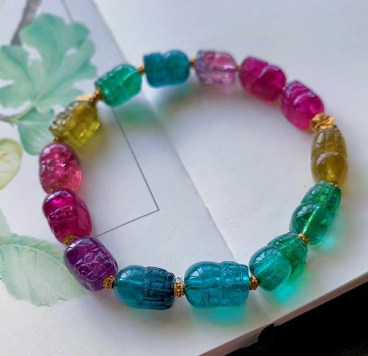 7mm-8mm单圈彩虹貔貅碧玺手链 商品图3