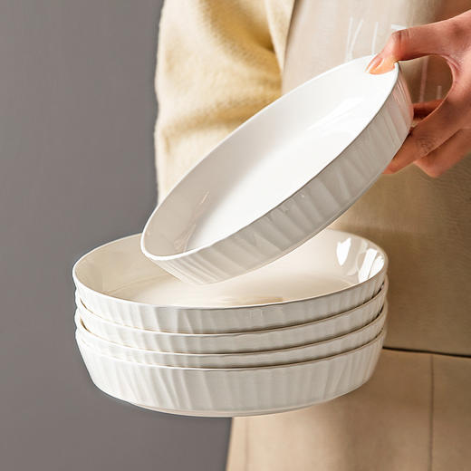 摩登主妇 白色盘子家用菜盘2024新款陶瓷餐盘深盘高级感轻奢碗碟子 商品图0