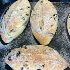 五彩豆软欧（约8点半出炉）无蛋无奶