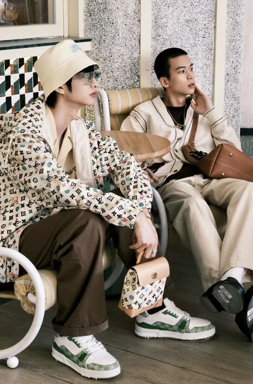 驴家 粉彩冲锋衣外套（JN） 商品图1