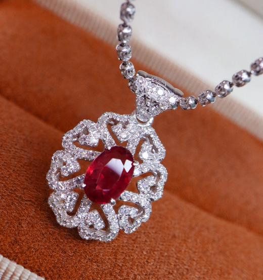 0.83ct刻面红宝石吊坠 商品图0