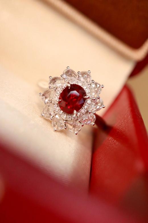 1.02ct刻面红宝石戒指 商品图4
