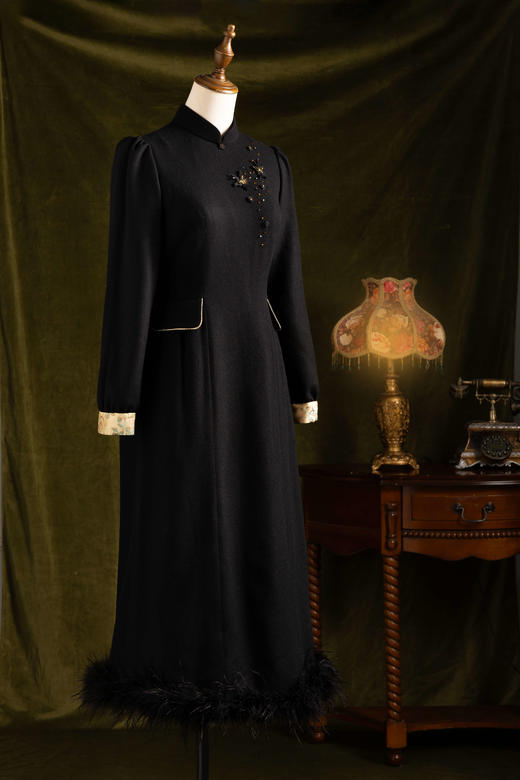 荷言GL 拙政璃影裙 黑色羊毛拼宋锦鸵鸟毛旗袍毛呢连衣裙保暖 商品图0