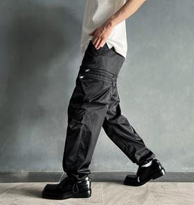 P家 新款中段褶皱设计 多口袋工装裤（JN）