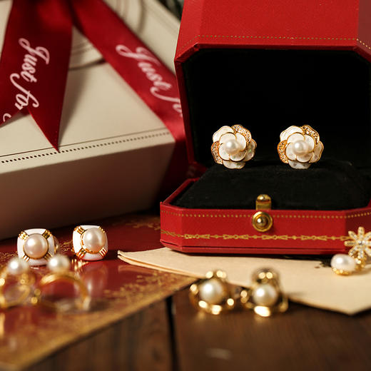 【Manreya玛芮雅珍珠耳饰礼盒合集】淡水珍珠耳夹，精美礼盒包装，仪式感满满 商品图1