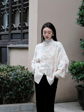 盛唐牡丹| 如意湖亭丝绒花扣外套-白色