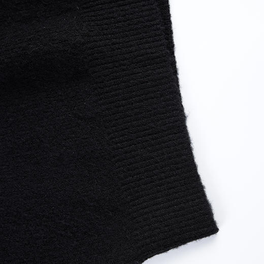 【断码清仓】HX 冬季圆领毛衫C107440041101/02 商品图6