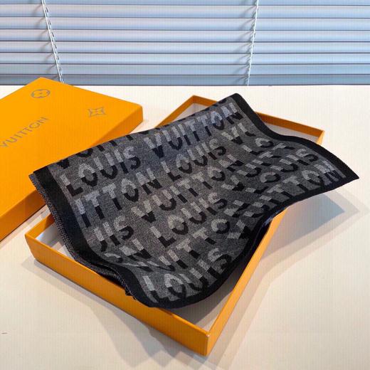 驴家双面拼色字母围巾(TL) 商品图1