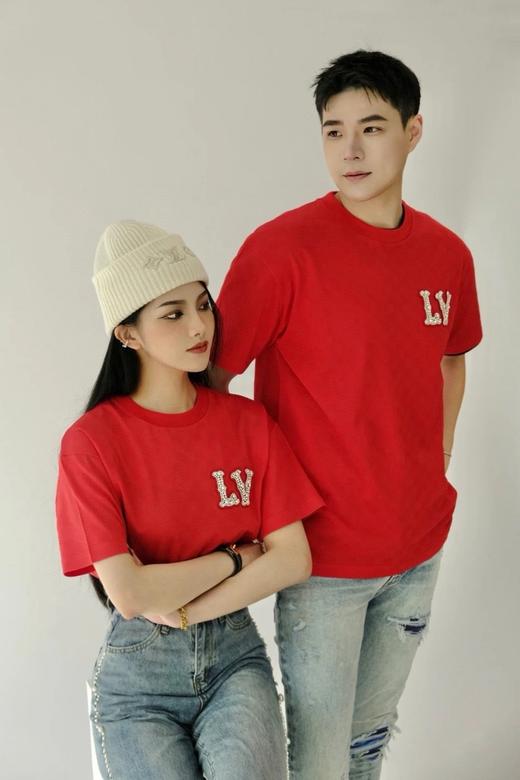 驴家 暗格纹钉珠满钻针织短袖（JN） 商品图1