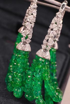 37.2ct祖母绿流苏耳坠