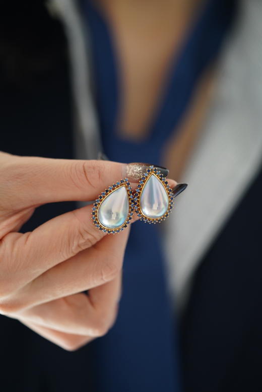 银蓝水滴马贝耳钉「蓝宝石镶嵌」 商品图5